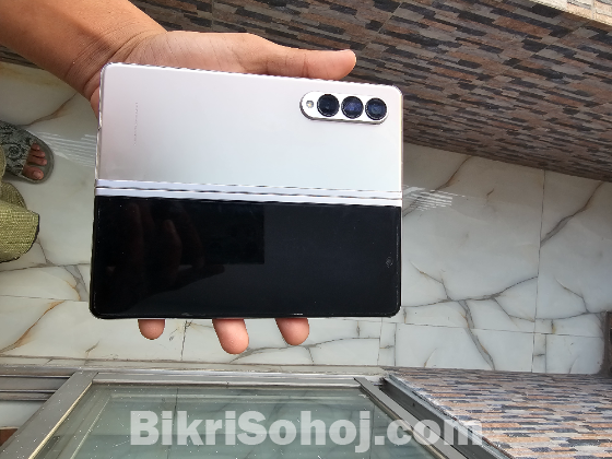 Samsung Galaxy z fold 3